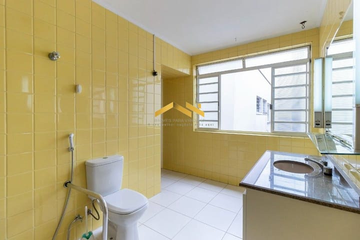 Casa à venda com 4 quartos, 200m² - Foto 15