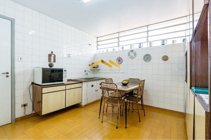 Casa à venda com 4 quartos, 313m² - Foto 7