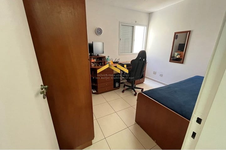 Casa à venda com 3 quartos, 208m² - Foto 4