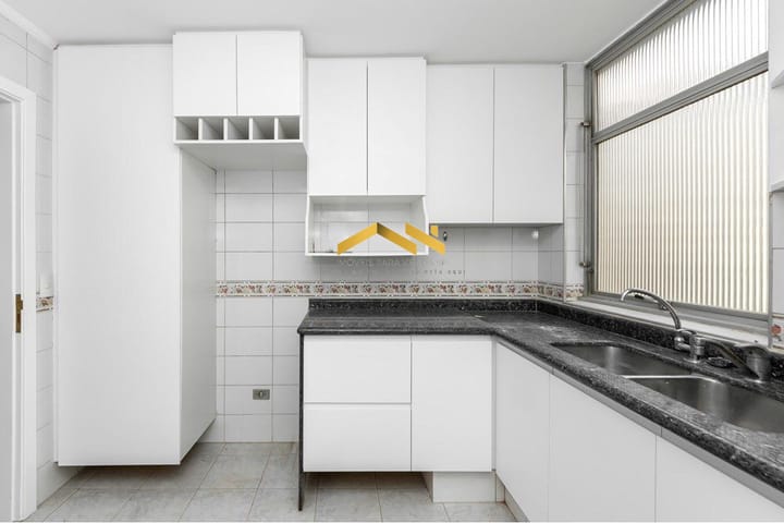 Apartamento à venda com 3 quartos, 190m² - Foto 3