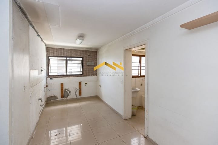 Apartamento à venda com 3 quartos, 175m² - Foto 11