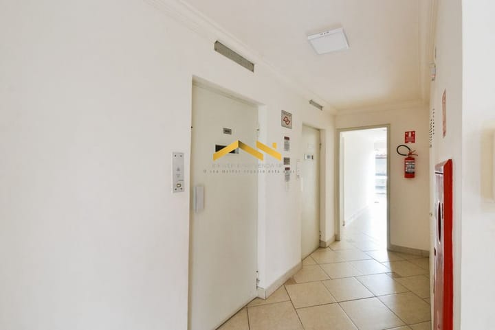 Apartamento à venda com 2 quartos, 61m² - Foto 20