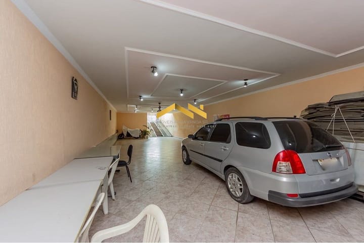 Casa à venda com 3 quartos, 322m² - Foto 3