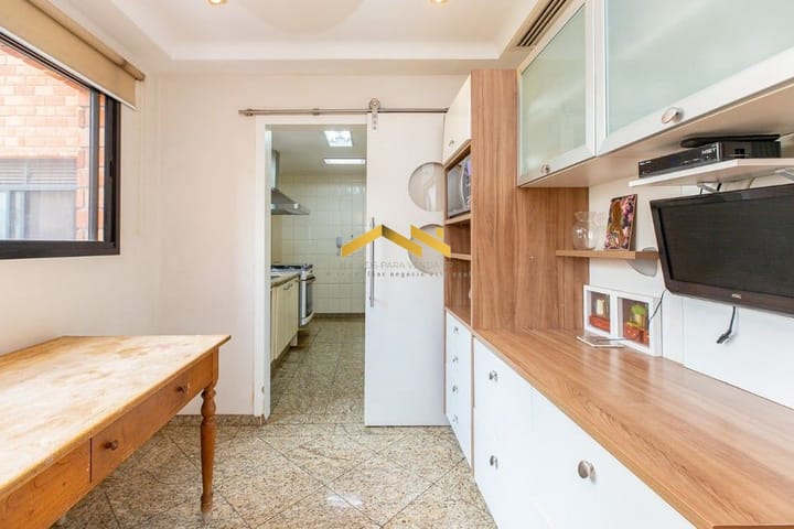 Apartamento à venda com 3 quartos, 220m² - Foto 46