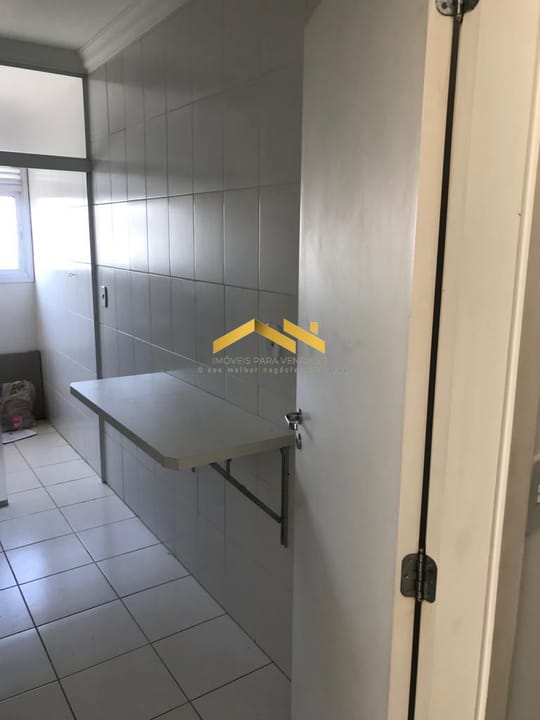 Apartamento à venda com 2 quartos, 63m² - Foto 20