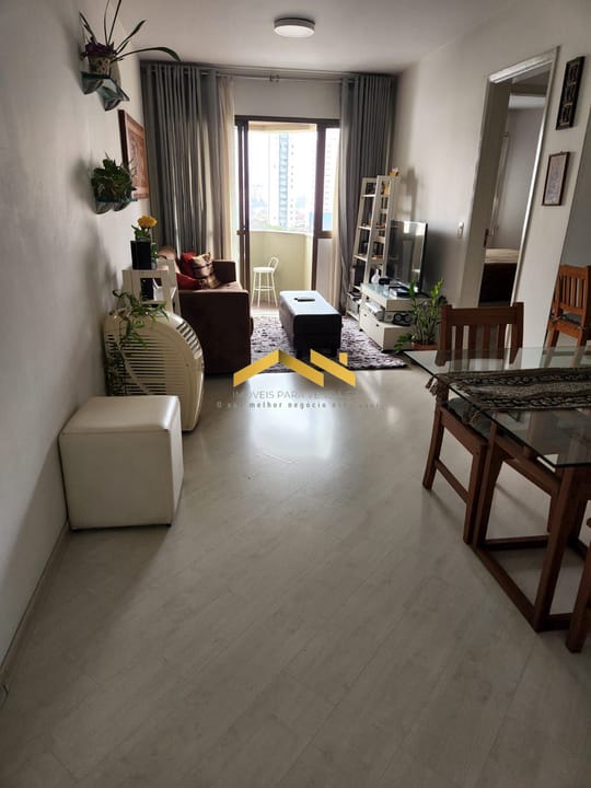 Apartamento à venda com 2 quartos, 67m² - Foto 15