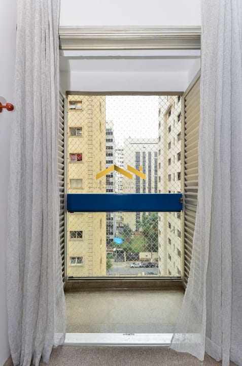 Apartamento à venda com 3 quartos, 199m² - Foto 43