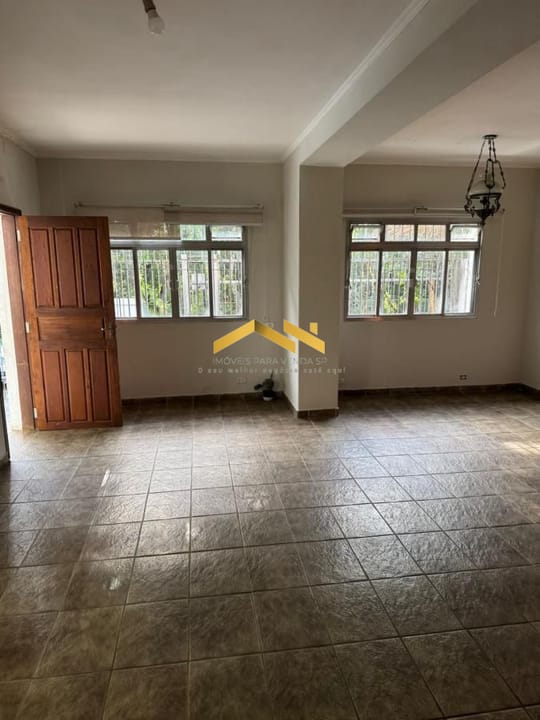 Casa à venda com 5 quartos, 256m² - Foto 46