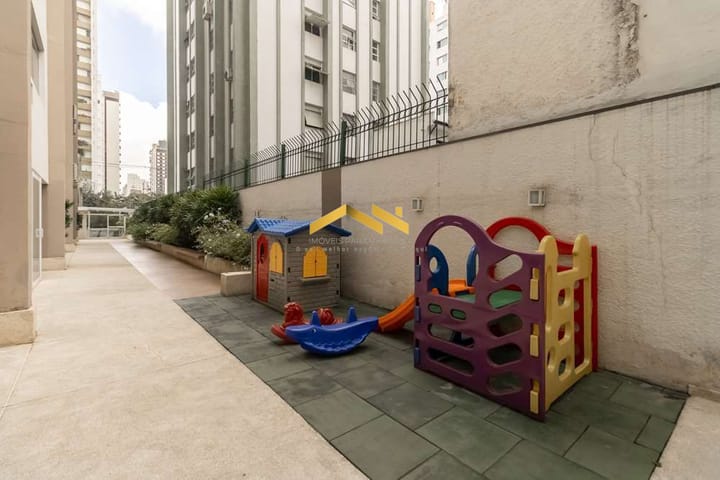 Apartamento à venda com 3 quartos, 210m² - Foto 13