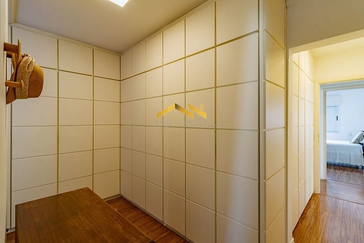 Apartamento à venda com 4 quartos, 223m² - Foto 14