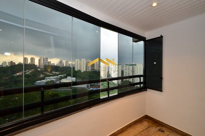 Apartamento à venda com 3 quartos, 189m² - Foto 37