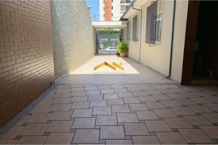 Casa à venda com 5 quartos, 208m² - Foto 10