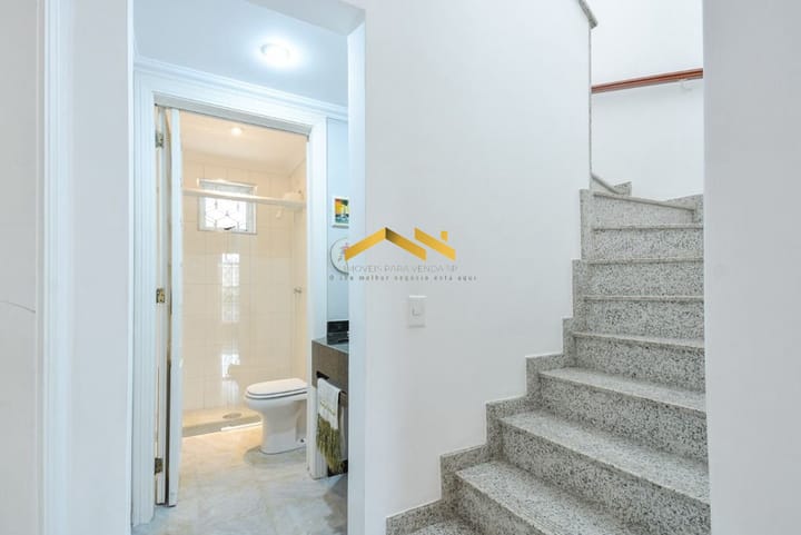 Casa à venda com 3 quartos, 200m² - Foto 11