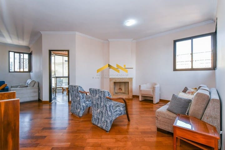 Apartamento à venda com 4 quartos, 200m² - Foto 17