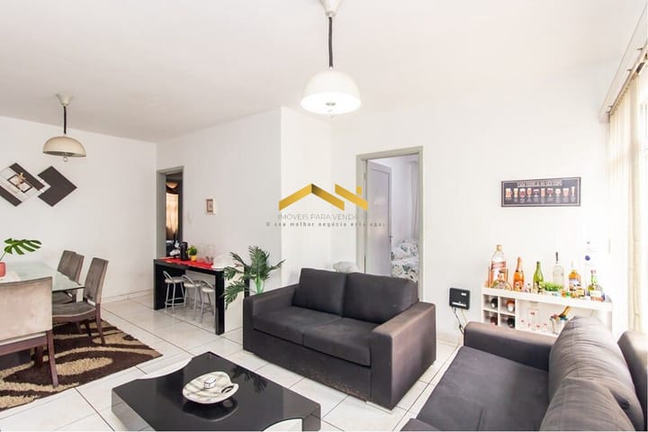 Casa à venda com 3 quartos, 110m² - Foto 1