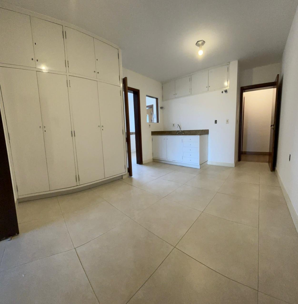 Apartamento à venda com 2 quartos, 218m² - Foto 7