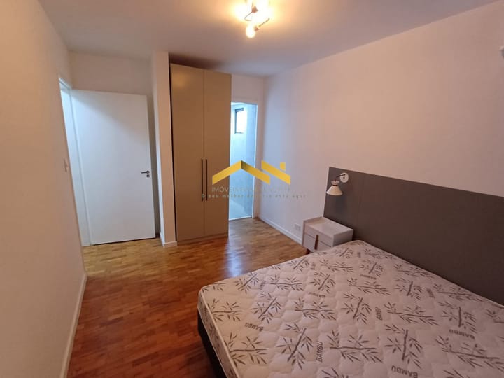 Apartamento à venda com 2 quartos, 62m² - Foto 5