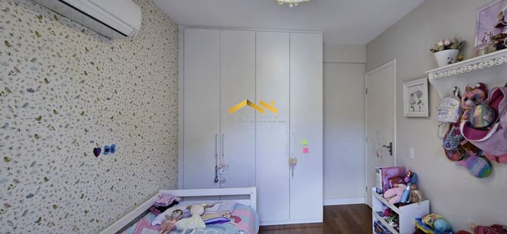 Casa à venda com 4 quartos, 260m² - Foto 14