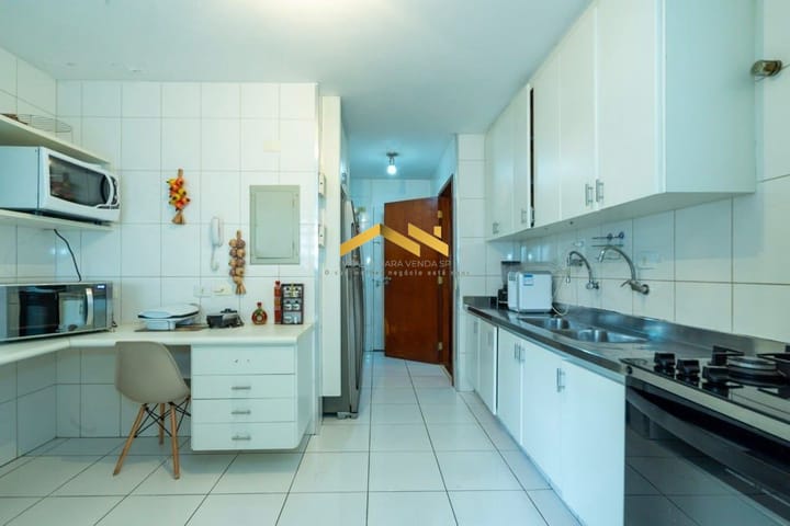 Apartamento à venda com 3 quartos, 130m² - Foto 6