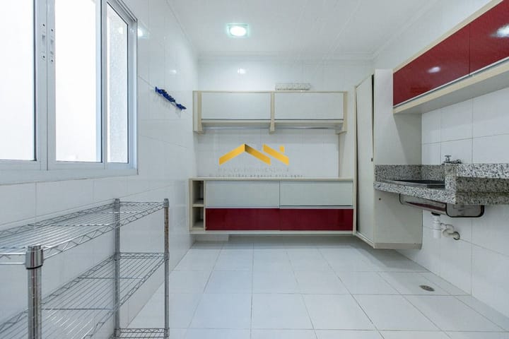 Casa à venda com 4 quartos, 440m² - Foto 31