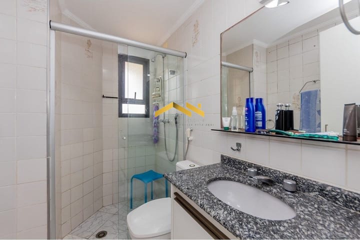 Apartamento à venda com 3 quartos, 185m² - Foto 9