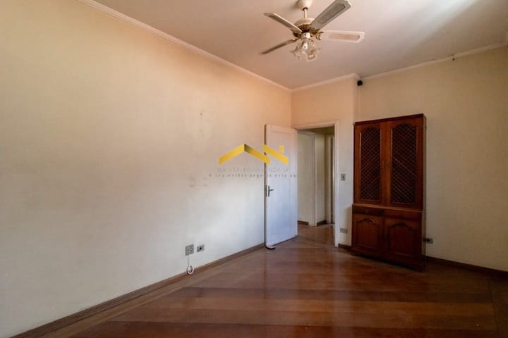 Casa à venda com 3 quartos, 180m² - Foto 27