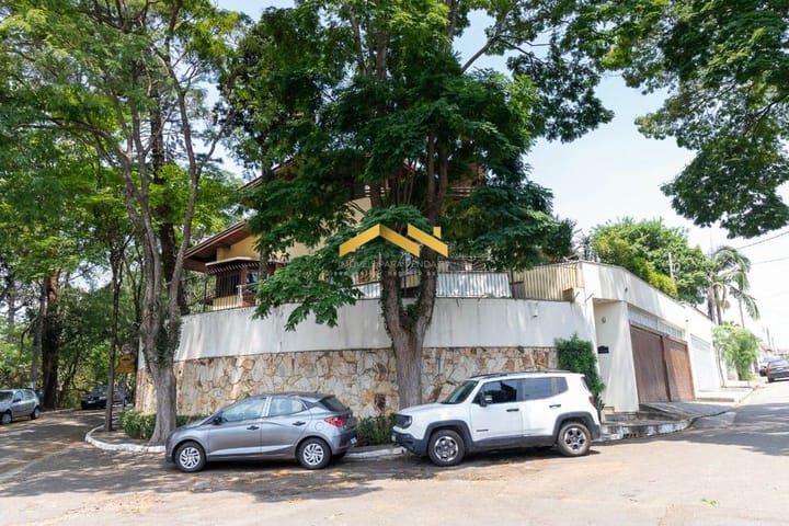 Casa à venda com 4 quartos, 440m² - Foto 19