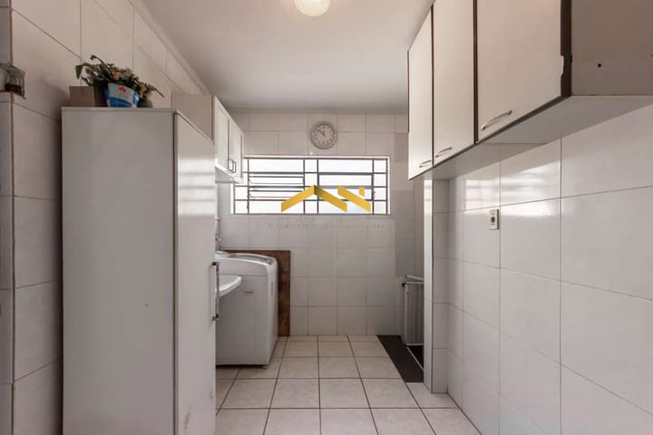 Casa à venda com 4 quartos, 262m² - Foto 6