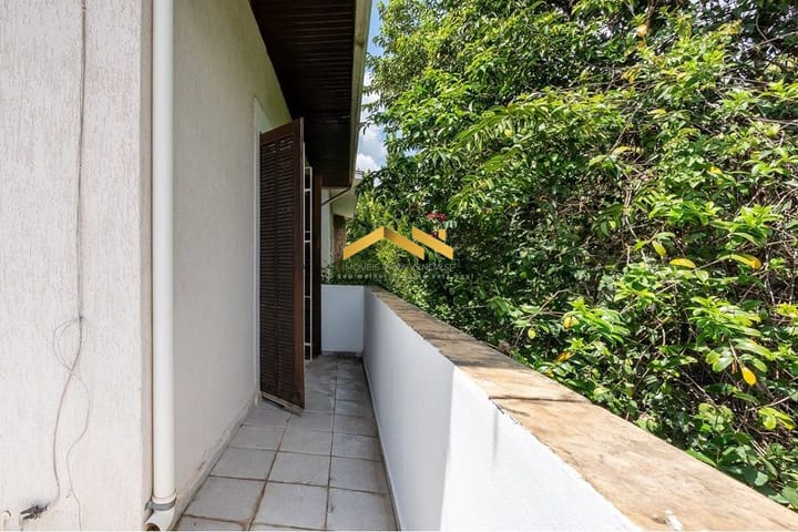 Casa à venda com 3 quartos, 200m² - Foto 54