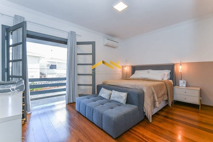 Casa à venda com 4 quartos, 240m² - Foto 39