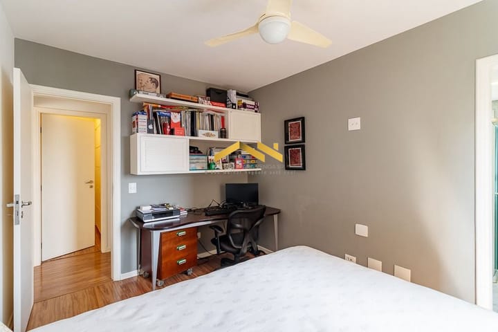 Apartamento à venda com 4 quartos, 223m² - Foto 8