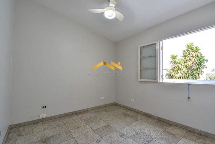 Casa à venda com 4 quartos, 205m² - Foto 23