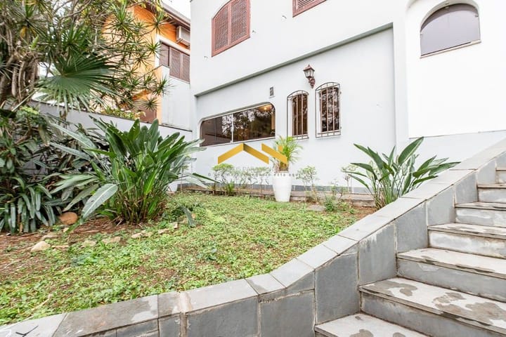 Casa à venda com 4 quartos, 327m² - Foto 24