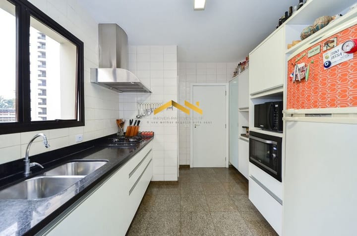 Apartamento à venda com 4 quartos, 226m² - Foto 43