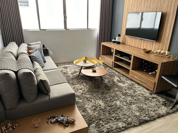 Apartamento à venda com 2 quartos, 68m² - Foto 1