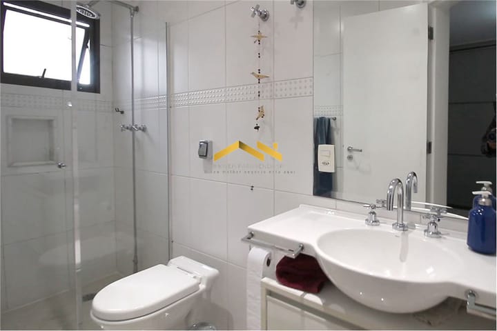 Apartamento à venda com 3 quartos, 162m² - Foto 4