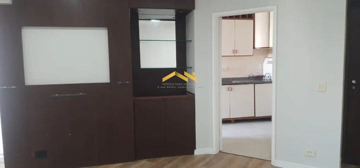 Apartamento à venda com 2 quartos, 75m² - Foto 2