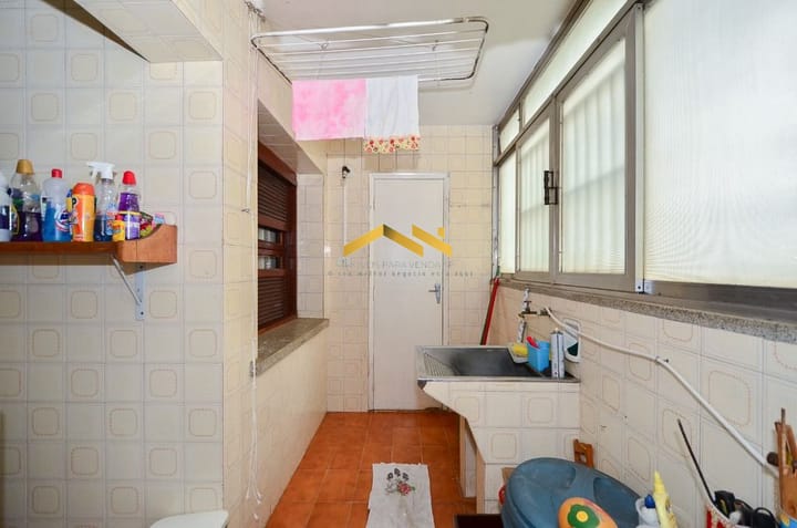 Apartamento à venda com 3 quartos, 130m² - Foto 15