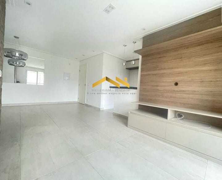 Apartamento à venda com 2 quartos, 70m² - Foto 4