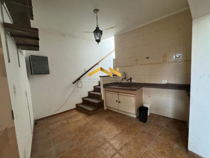 Casa à venda com 5 quartos, 256m² - Foto 24