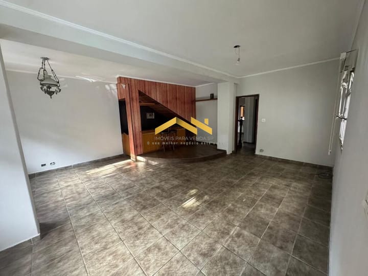 Casa à venda com 5 quartos, 256m² - Foto 37