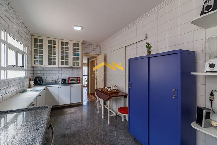 Apartamento à venda com 4 quartos, 223m² - Foto 44