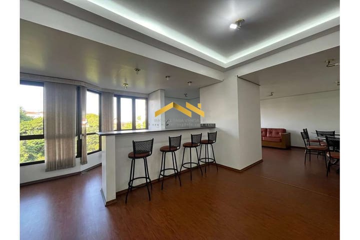 Apartamento à venda com 4 quartos, 176m² - Foto 18