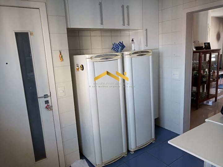 Apartamento à venda com 2 quartos, 77m² - Foto 9