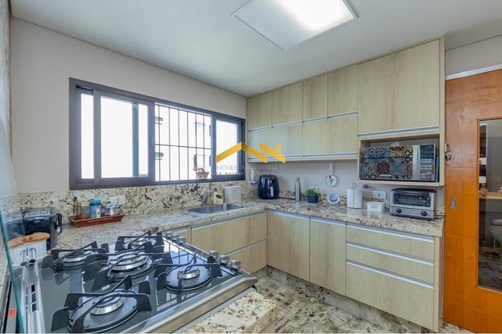 Apartamento à venda com 3 quartos, 275m² - Foto 10