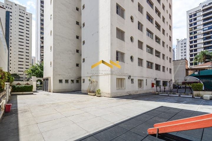 Apartamento à venda com 3 quartos, 111m² - Foto 22