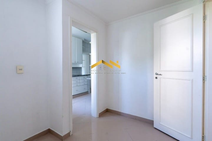 Apartamento à venda com 4 quartos, 207m² - Foto 18