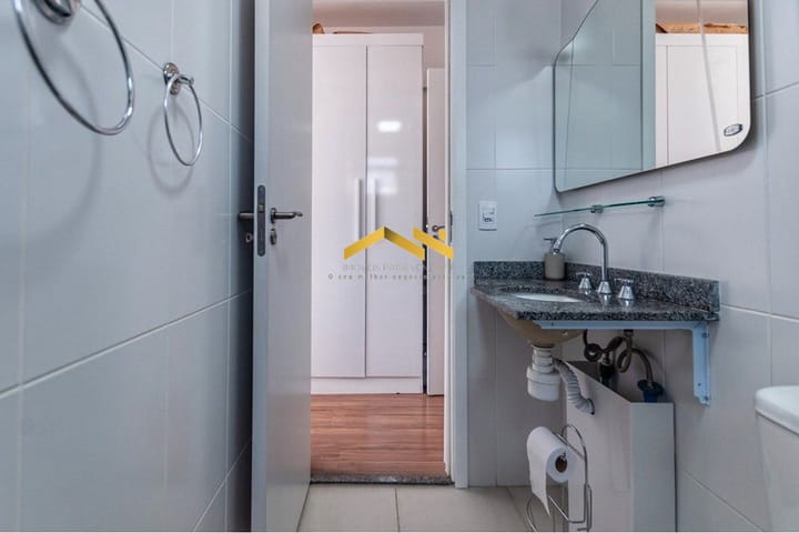 Apartamento à venda com 2 quartos, 65m² - Foto 47