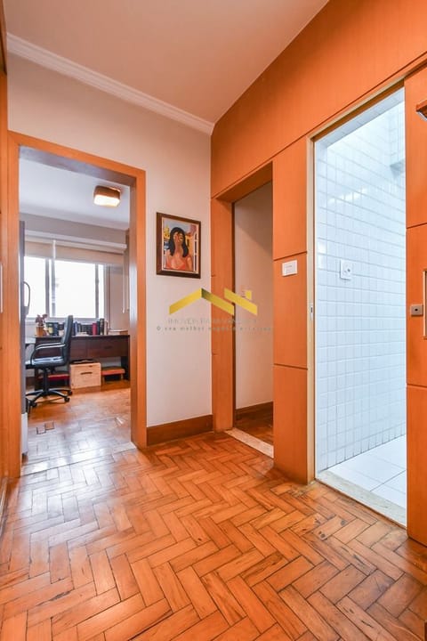 Apartamento à venda com 3 quartos, 178m² - Foto 13