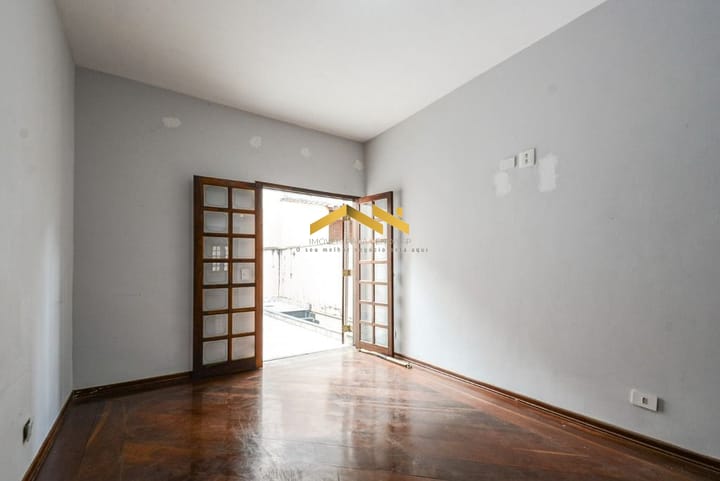 Casa à venda com 3 quartos, 280m² - Foto 16